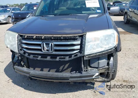 2015 Honda Pilot Touring из США, поврежденный, VIN 5FNYF3H95FB014847